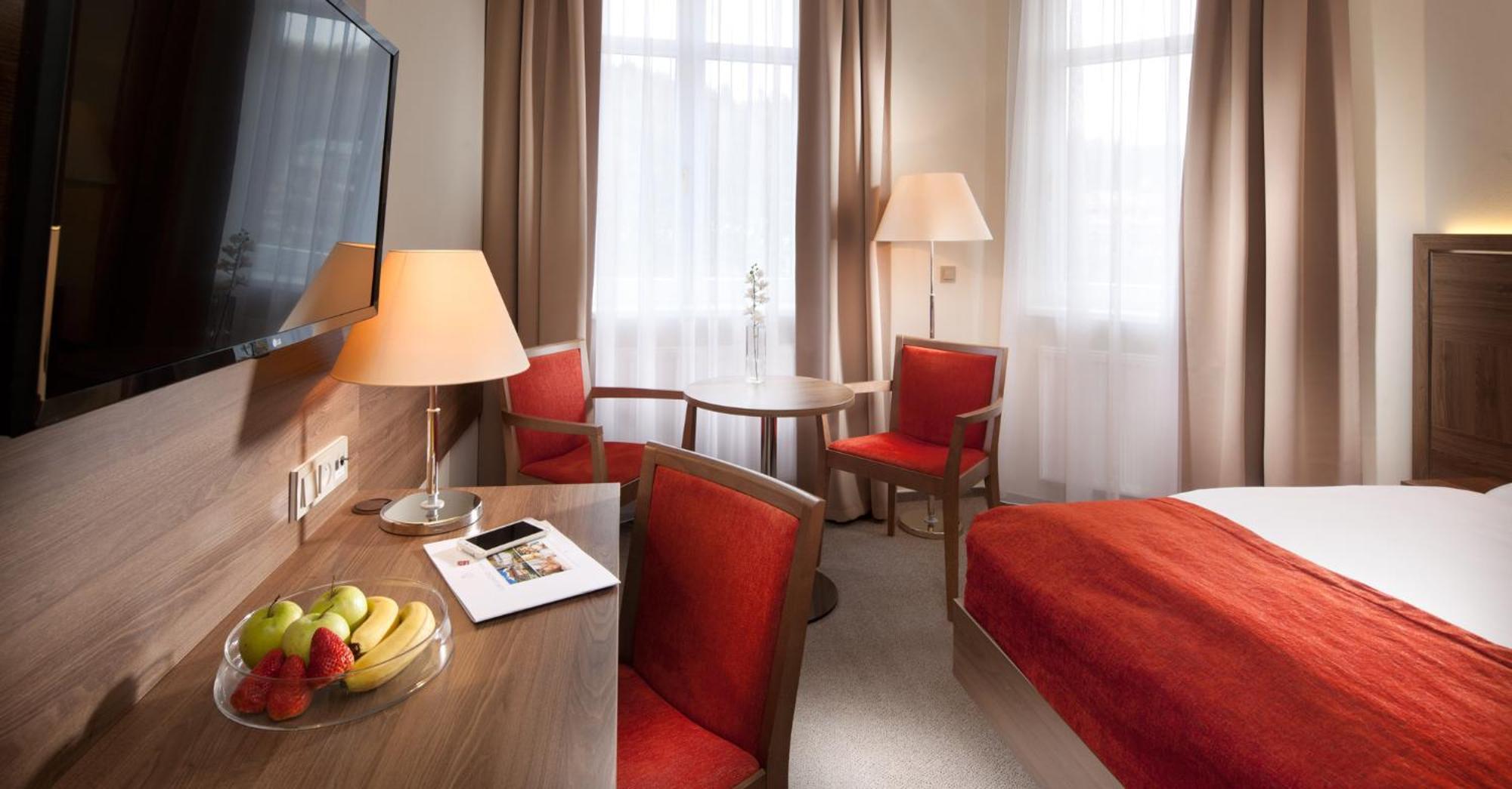 Riviera Hotel ลูฮาโชวิตเซอ ภายนอก รูปภาพ