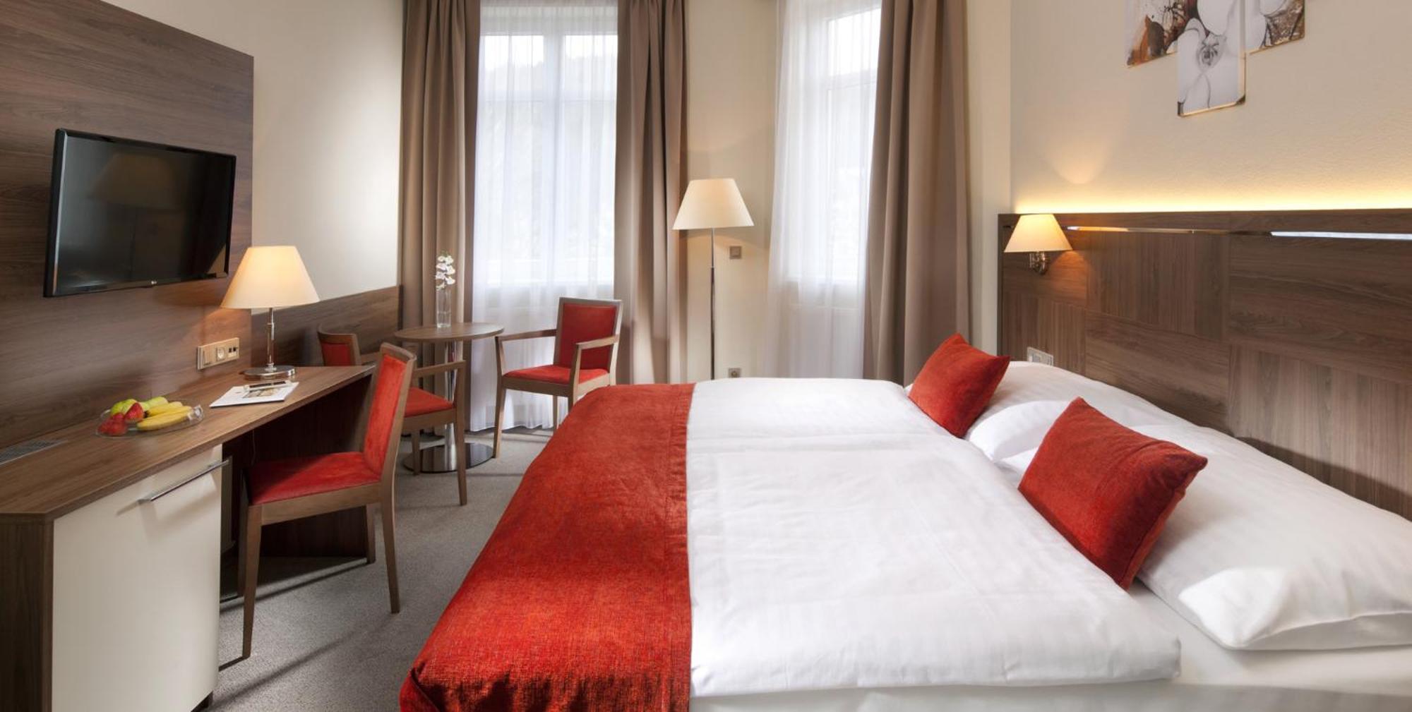 Riviera Hotel ลูฮาโชวิตเซอ ภายนอก รูปภาพ